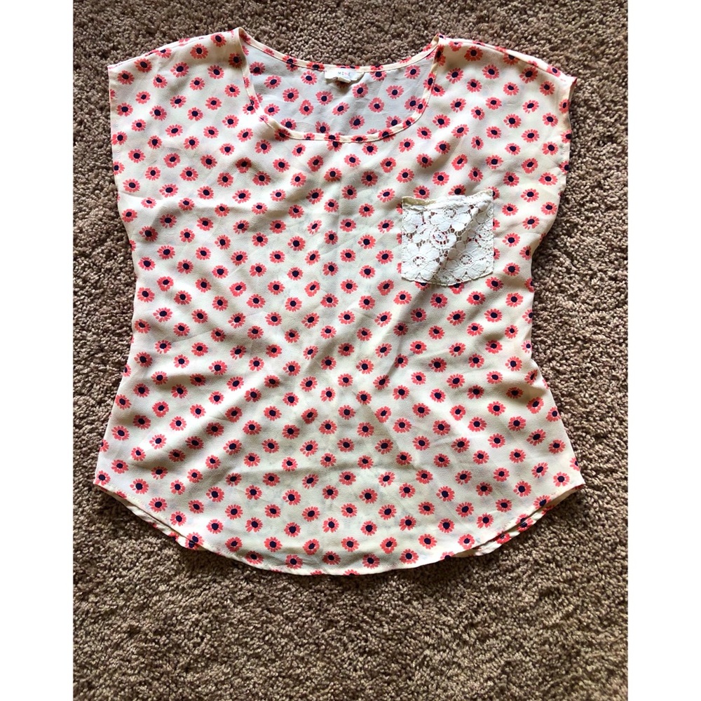 Spring/summer floral print blouse